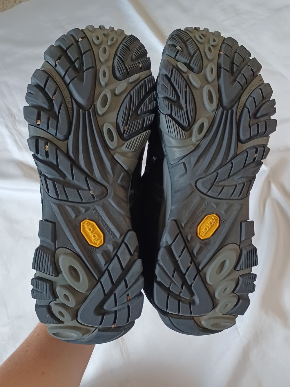 Merrell Mens Moab 2 GTX Lowrise Hiking Boots Shoes Sneakers Black Vent Size 10.5 - Picture 6 of 8